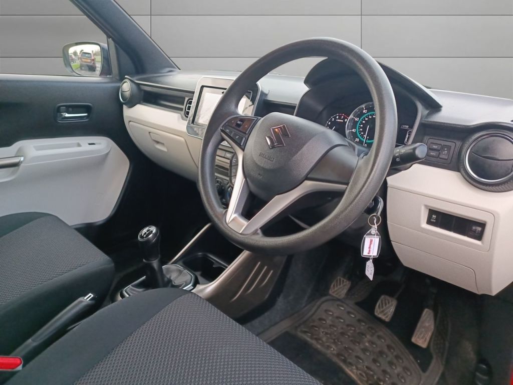 Used Suzuki Ignis 2018 for sale - 76909645: Photo 9