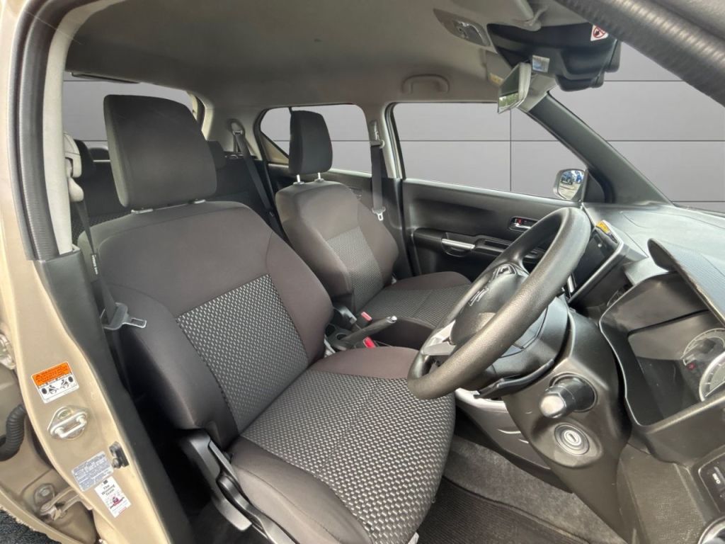 Used Suzuki Ignis 2023 for sale - 77493892: Photo 11