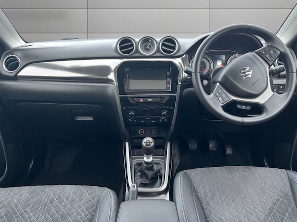 Used Suzuki Vitara 2020 for sale - 76192937: Photo 10