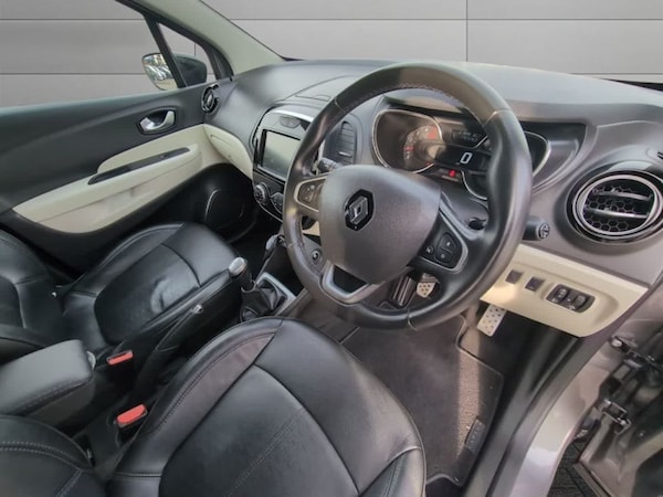 Used Renault Captur 2019 for sale - 74516169: Photo 9