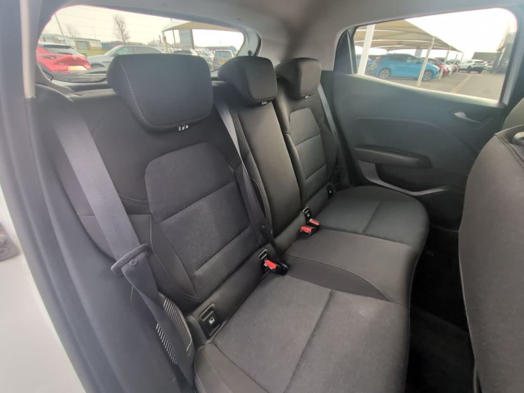 Used Renault Clio 2023 for sale - 77764094: Photo 12