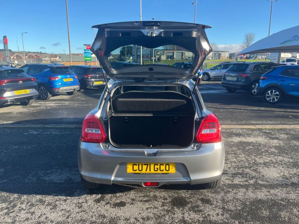 Used Suzuki Swift 2021 for sale - 76631217: Photo 12