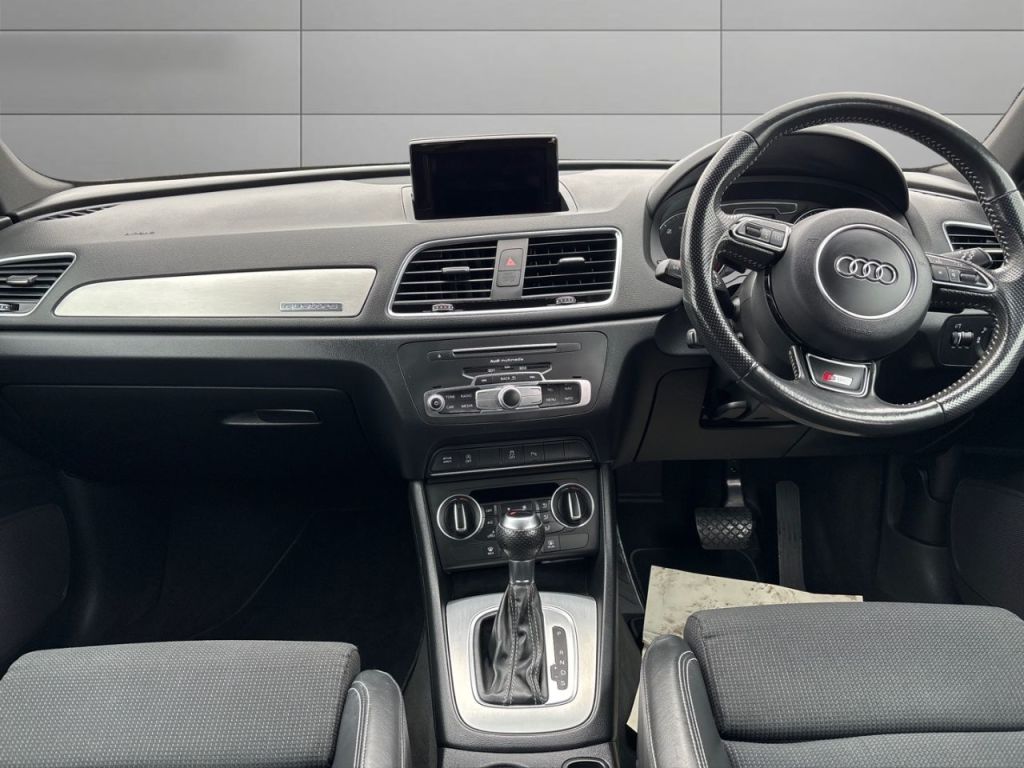 Used Audi Q3 2017 for sale - 77676100: Photo 10