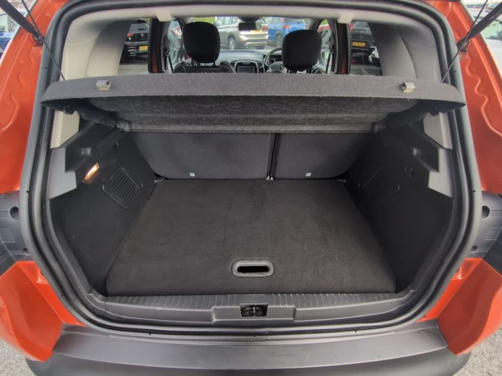 Used Renault Captur 2016 for sale - 76481261: Photo 9