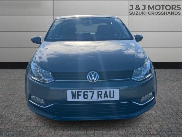 Used Volkswagen Polo 2017 for sale - 76231517: Photo 2