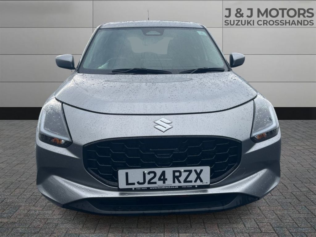 Used Suzuki Swift 2024 for sale - 76355962: Photo 2