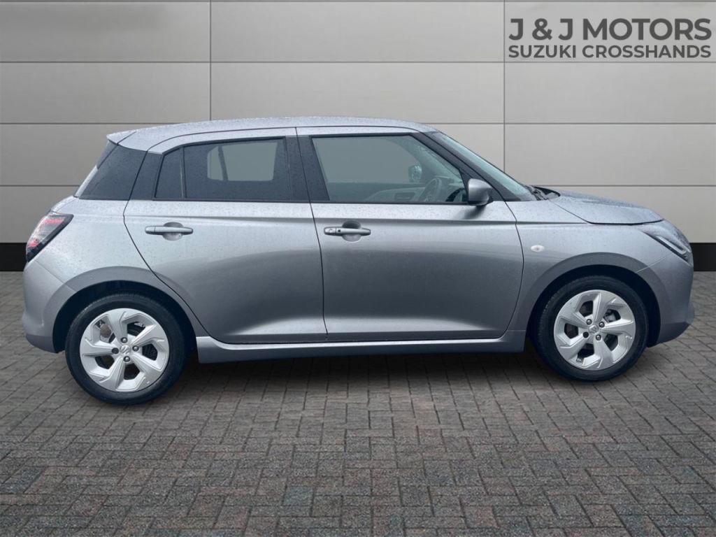 Used Suzuki Swift 2024 for sale - 76355962: Photo 8