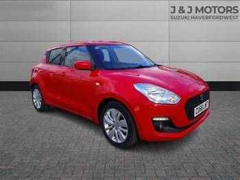 Used Suzuki Swift 2018 for sale - 76222973: Photo