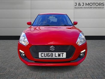 Used Suzuki Swift 2018 for sale - 76222973: Photo