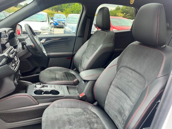 Used Ford Kuga 2022 for sale - 75617135: Photo 11