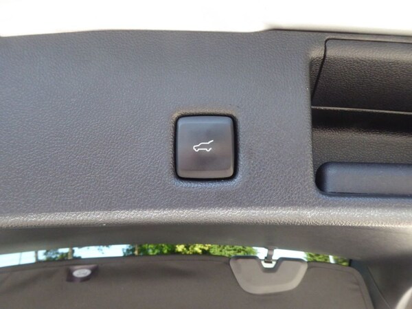 Used Ford Kuga 2022 for sale - 75617102: Photo 17