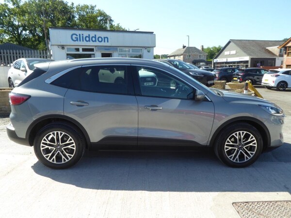 Used Ford Kuga 2022 for sale - 75617102: Photo 5
