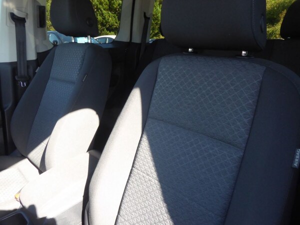Used Ford Tourneo Connect 2022 for sale - 75997839: Photo 9
