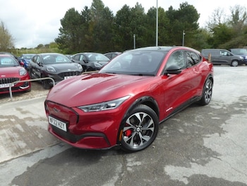 2022 - 198kW Standard Range 68kWh AWD Automatic 1 Owner From New 5-Door