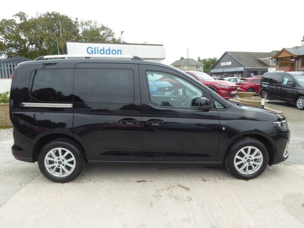 Used Ford Tourneo Connect 2023 for sale - 76235226: Photo 5
