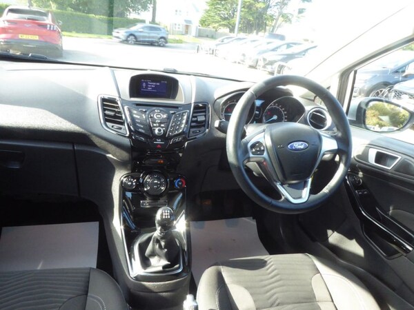 Used Ford Fiesta 2017 for sale - 76162565: Photo 11