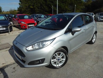 Used Ford Fiesta 2017 for sale - 76162565: Photo 2