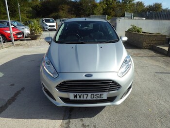 Used Ford Fiesta 2017 for sale - 76162565: Photo 3