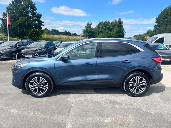 Used Ford Kuga 2022 for sale - 75617139: Photo 9