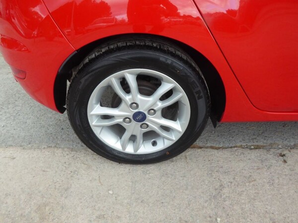Used Ford Fiesta 2015 for sale - 76162571: Photo 15