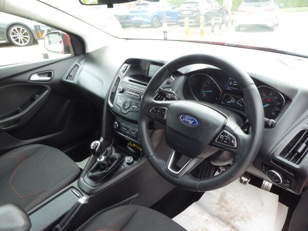 Used Ford Focus 2015 for sale - 75617108: Photo 12