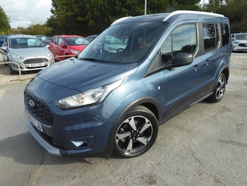 2022 - 1.5 EcoBlue Active 120 PS Automatic 1 Owner From New 5-Door
