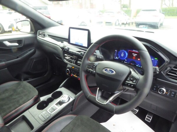 Used Ford Kuga 2023 for sale - 75617126: Photo 12