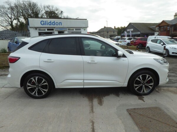 Used Ford Kuga 2023 for sale - 75617126: Photo 5
