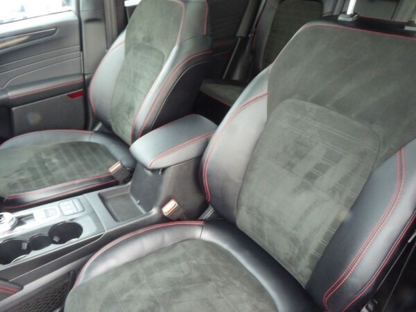 Used Ford Kuga 2023 for sale - 75617126: Photo 9