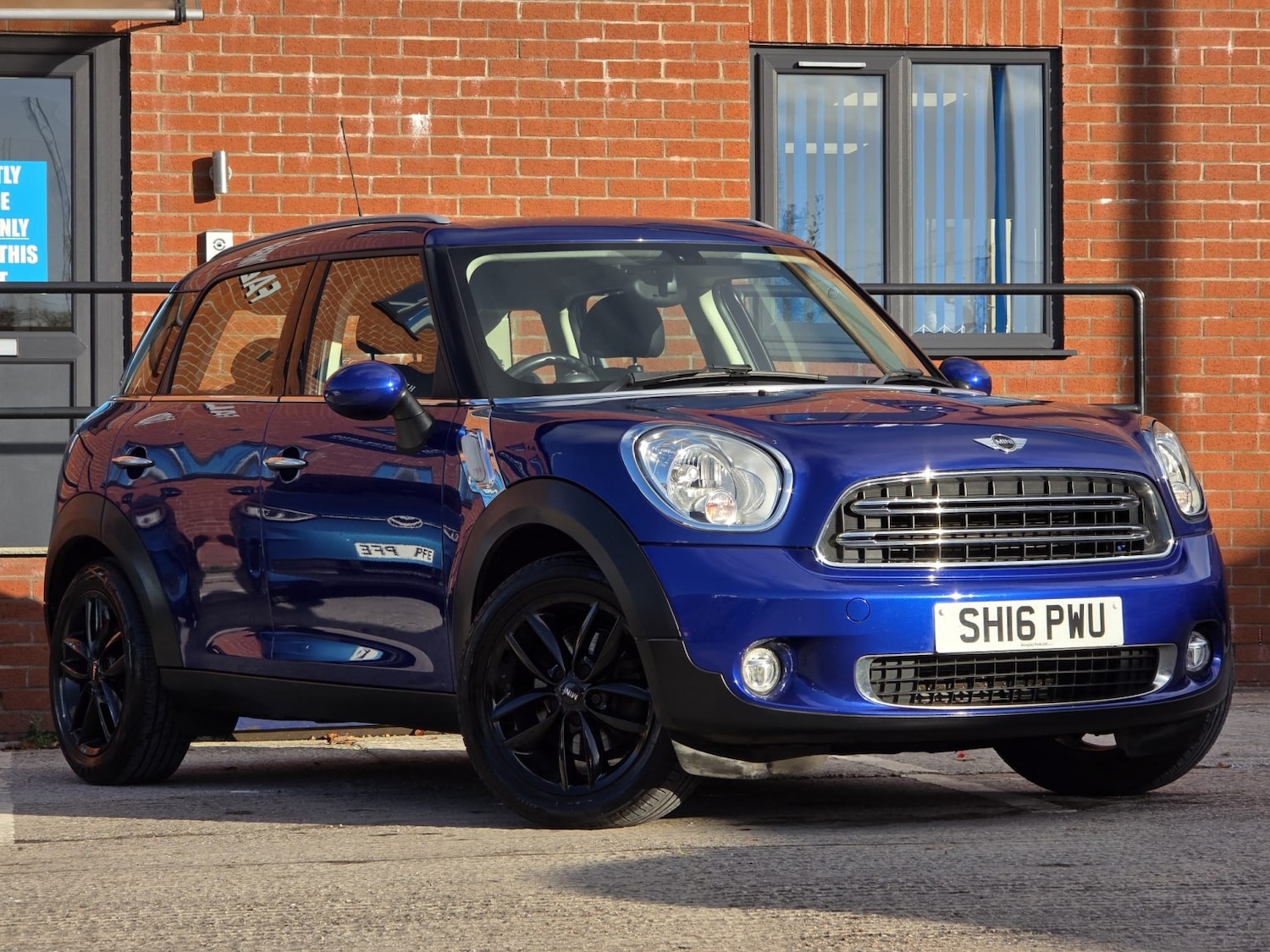 Used MINI Countryman 2016 for sale - 76656296: Photo 1