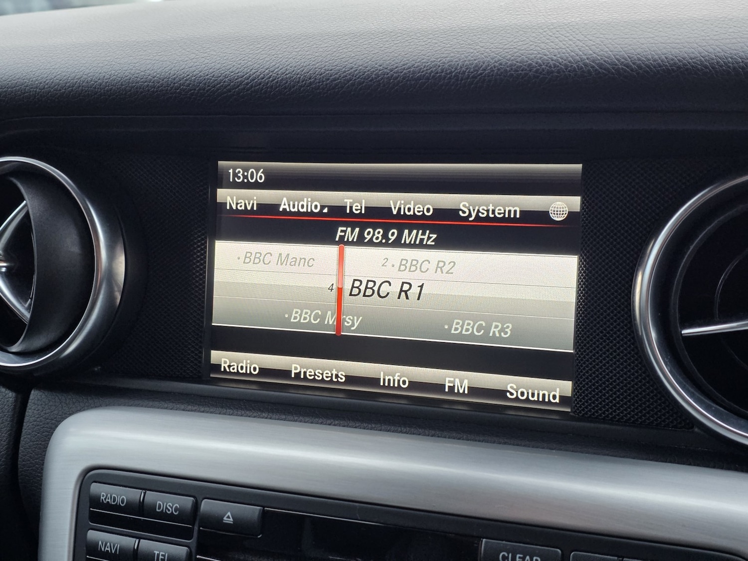 Used Mercedes-Benz SLK 2013 for sale - 77051602: Photo 17