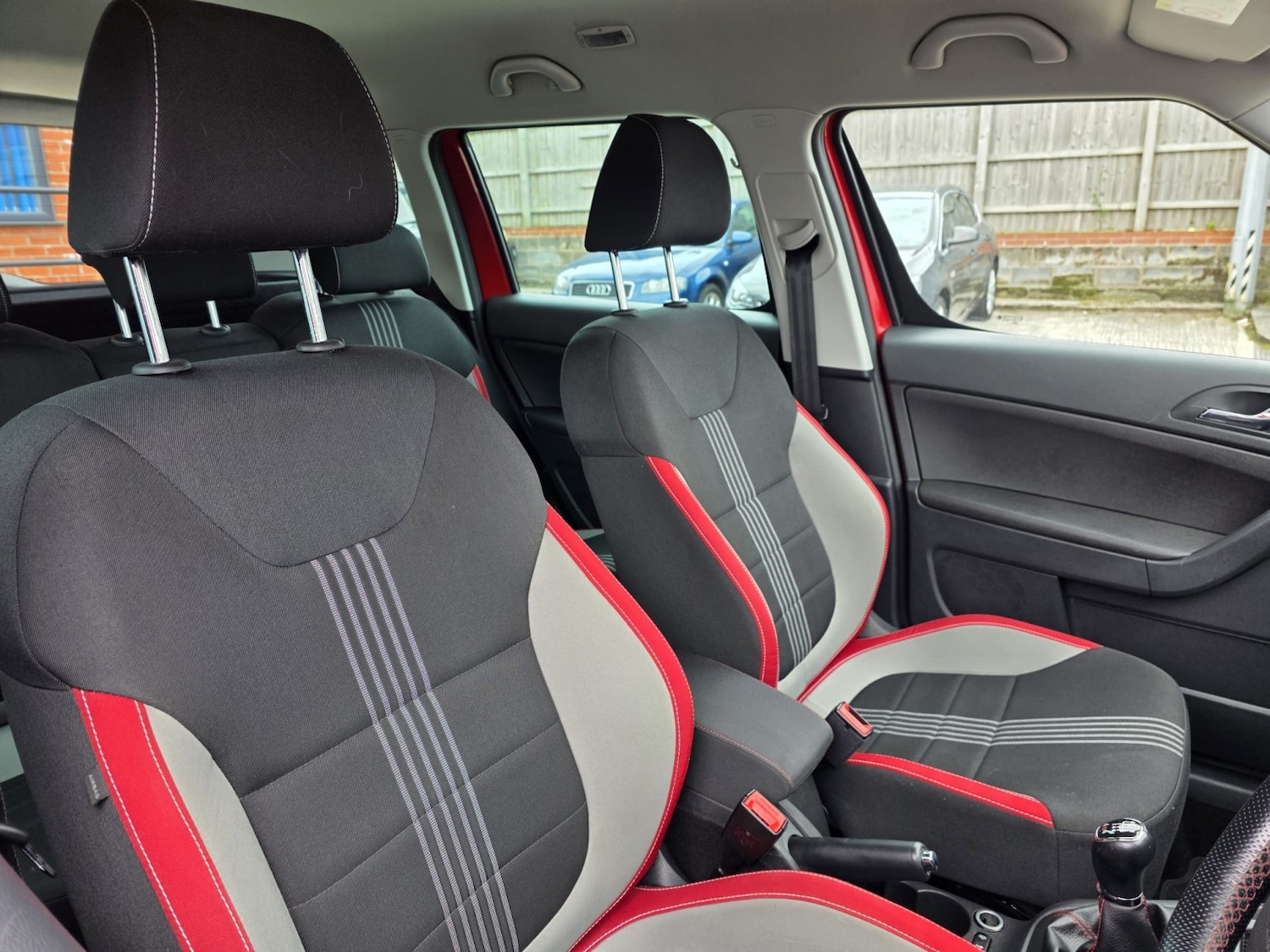 Used Skoda Yeti 2015 for sale - 76877626: Photo 16