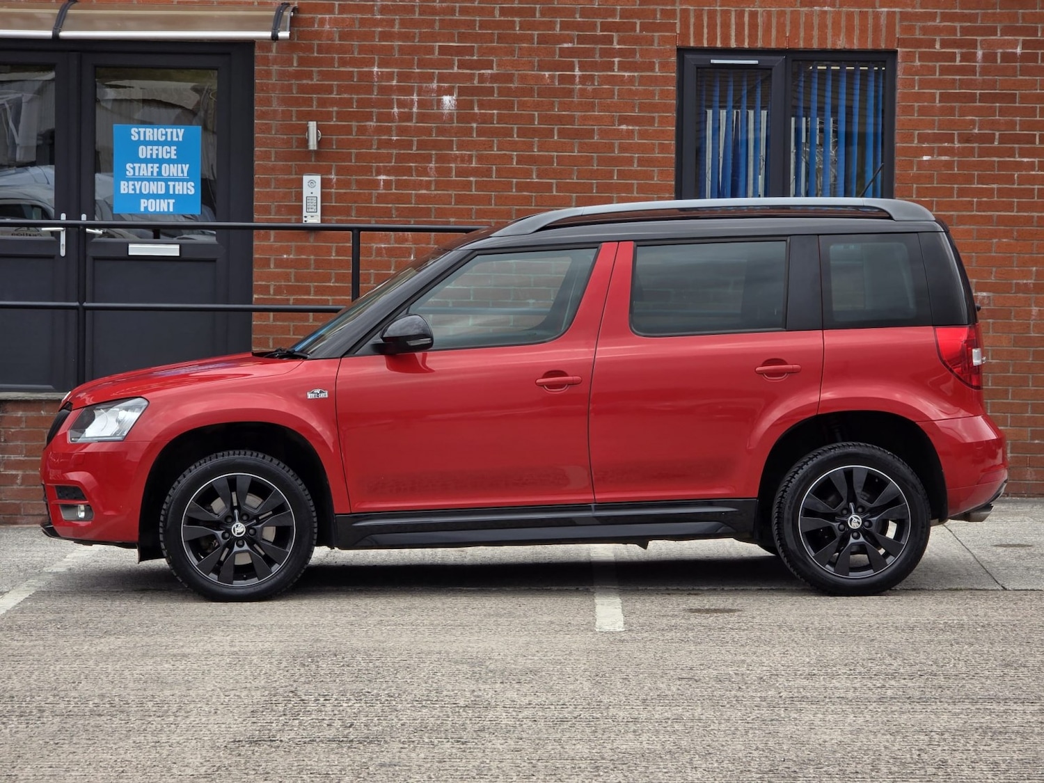 Used Skoda Yeti 2015 for sale - 76877626: Photo 7