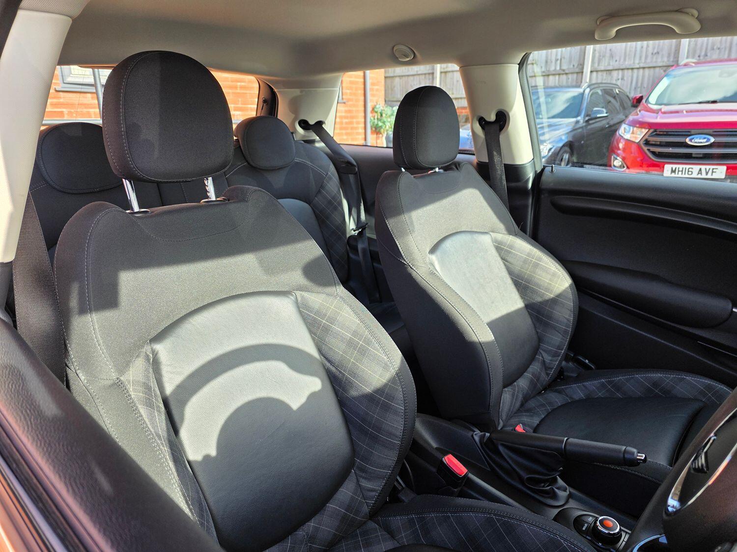 Used MINI Hatch 2018 for sale - 76656368: Photo 16