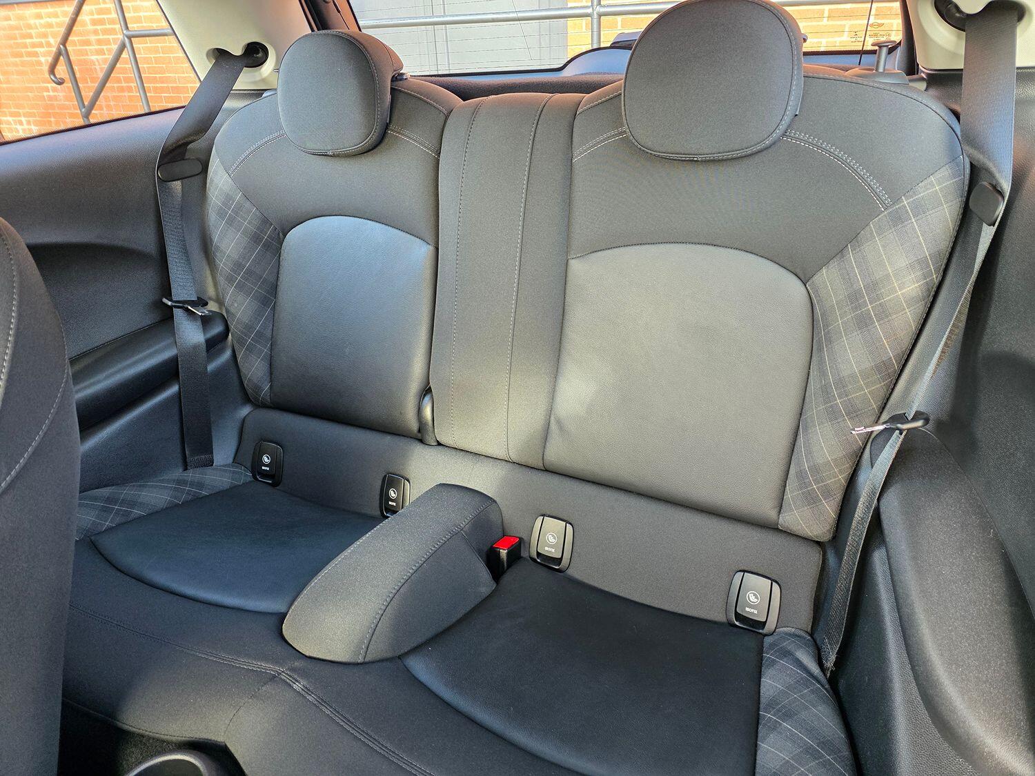 Used MINI Hatch 2018 for sale - 76656368: Photo 17