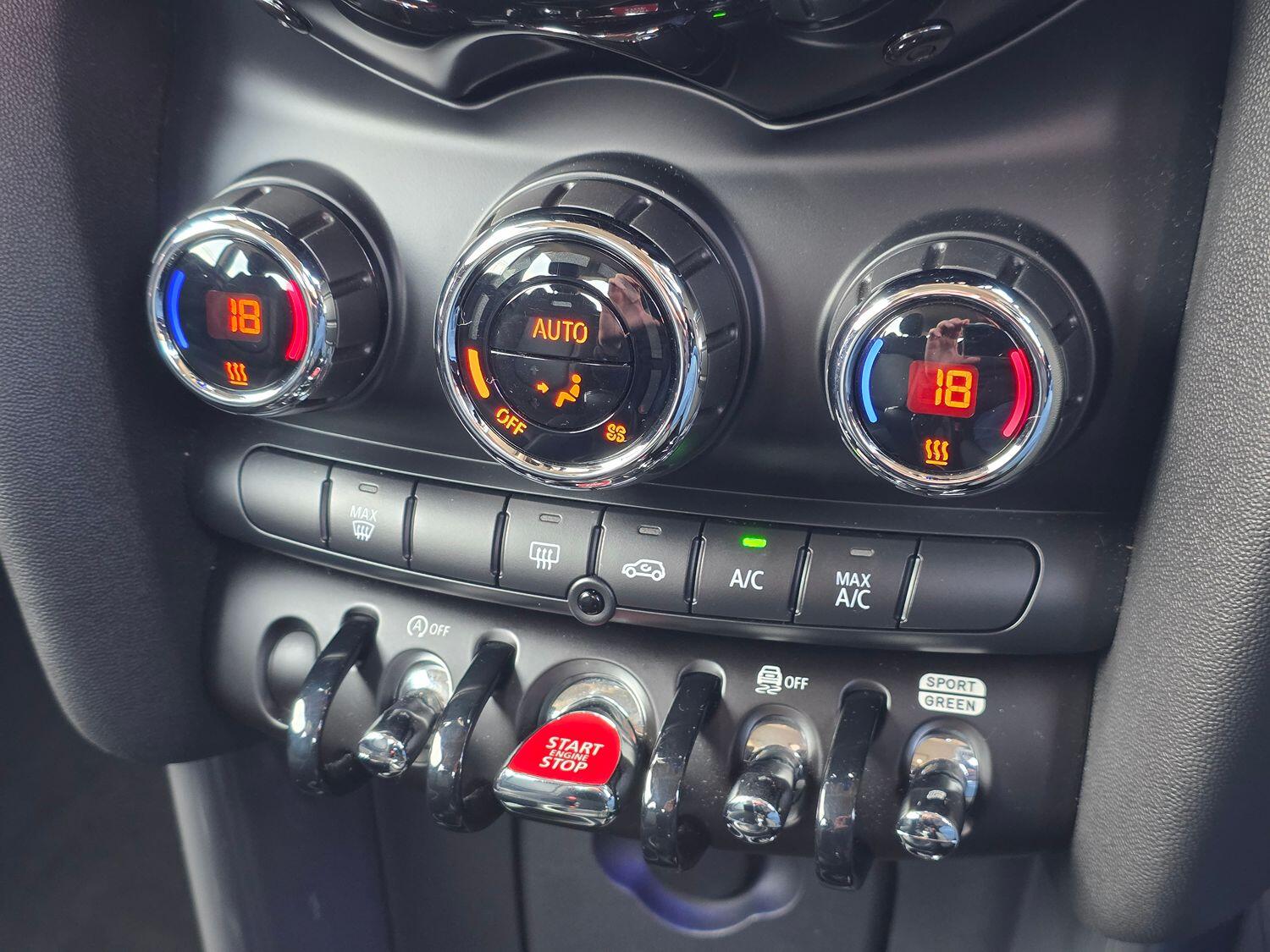 Used MINI Hatch 2018 for sale - 76656368: Photo 24