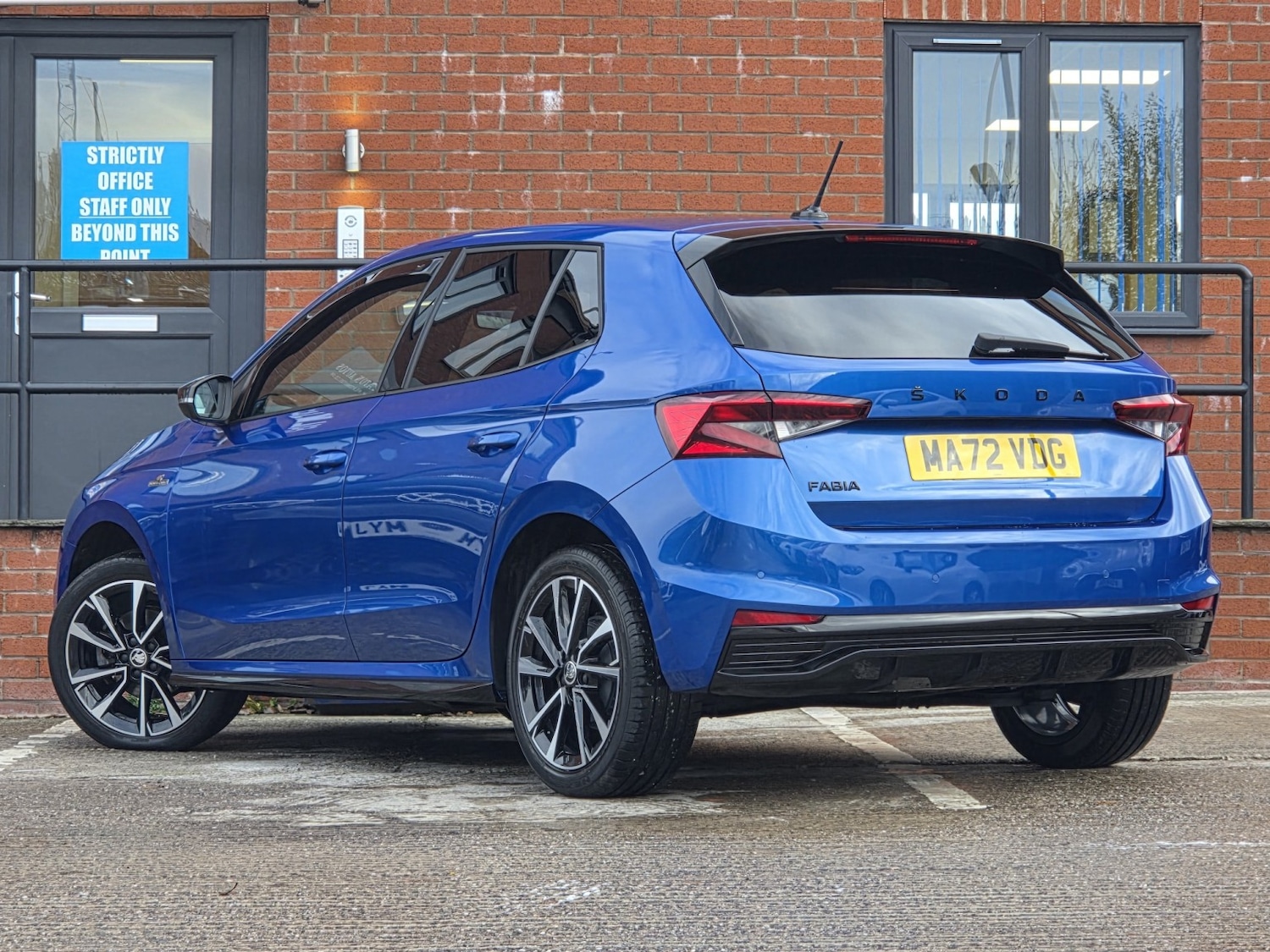 Used Skoda Fabia 2022 for sale - 76837023: Photo 2