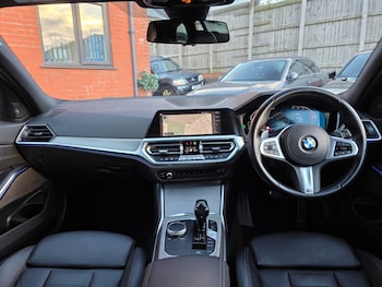 Used BMW 3 Series 2021 for sale - 76911138: Photo