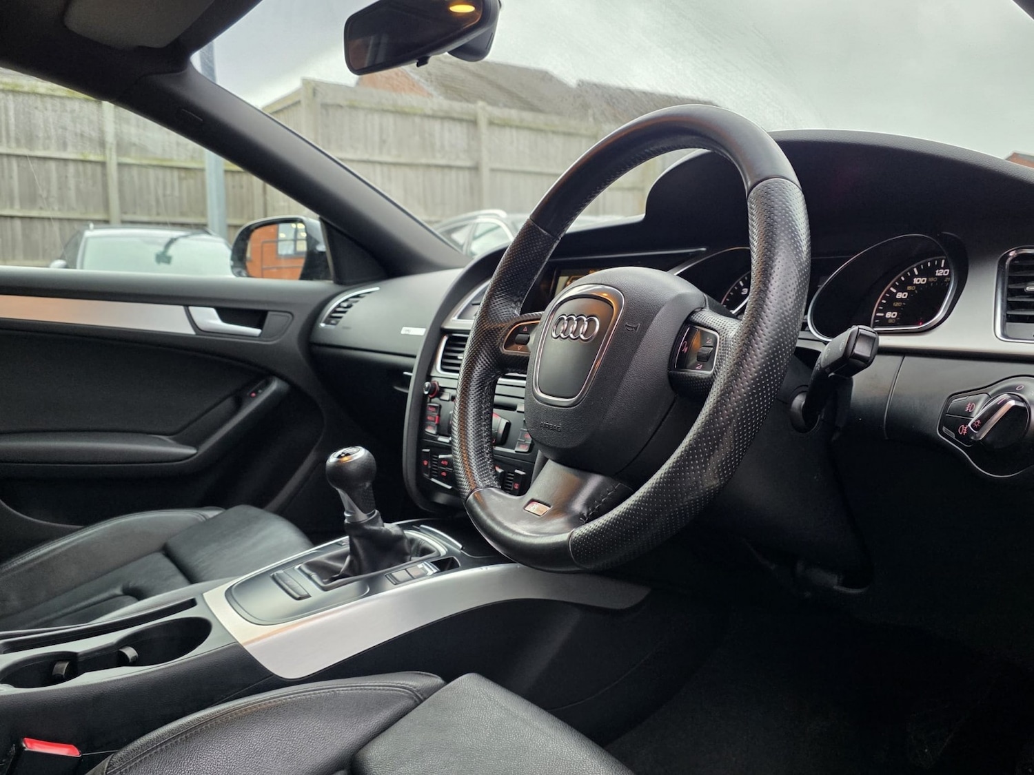 Used Audi A5 2011 for sale - 76656350: Photo 15