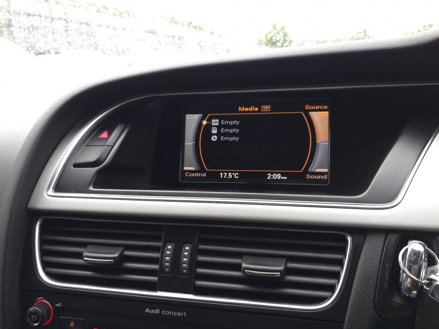 Used Audi A5 2011 for sale - 76656350: Photo 20