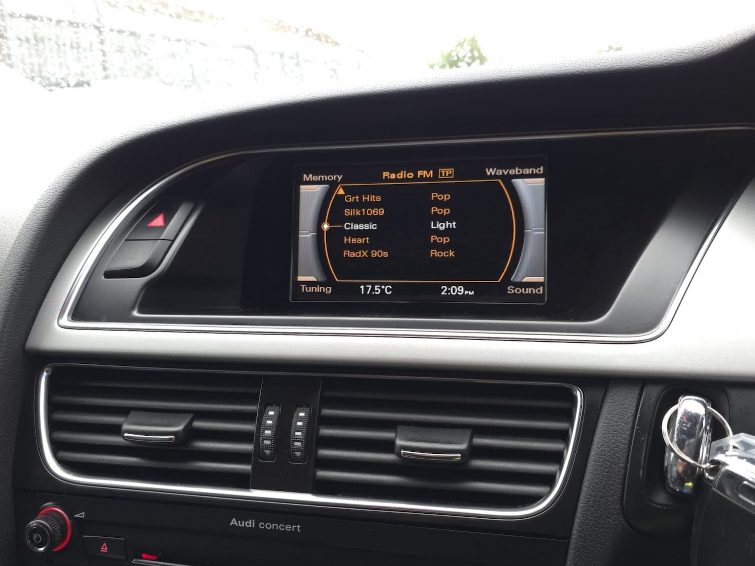 Used Audi A5 2011 for sale - 76656350: Photo 22