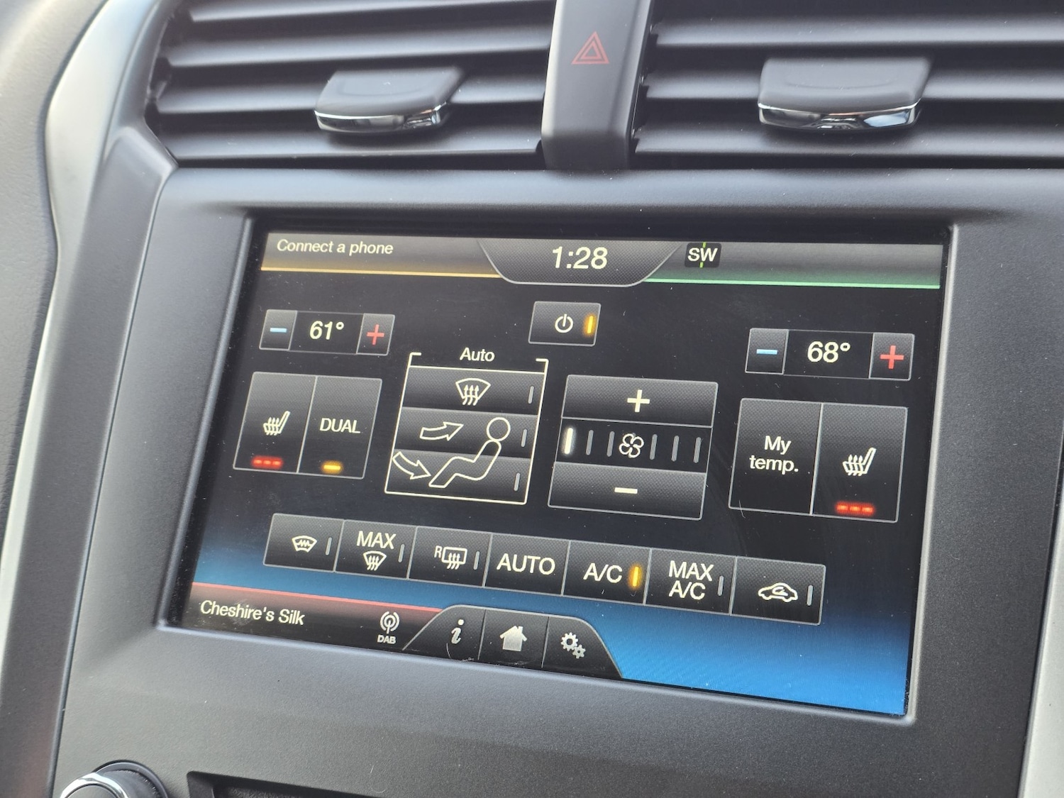 Used Ford Mondeo 2016 for sale - 76968598: Photo 19