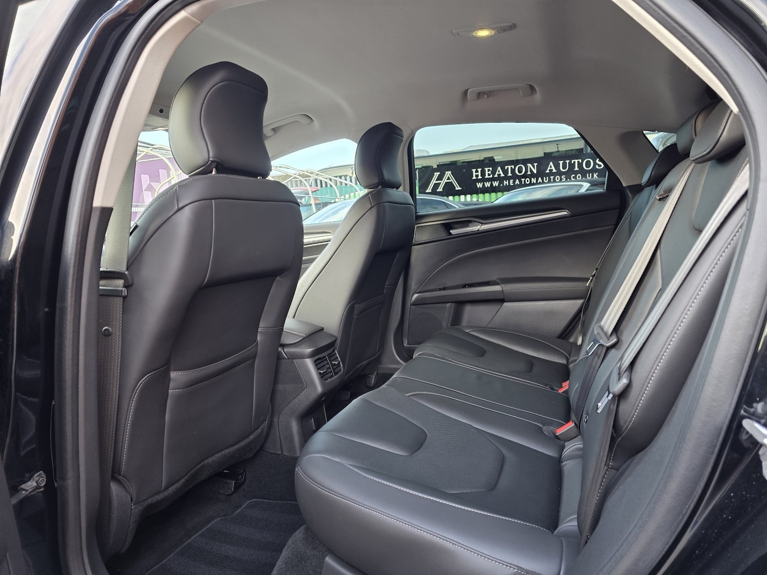 Used Ford Mondeo 2016 for sale - 76968598: Photo 28