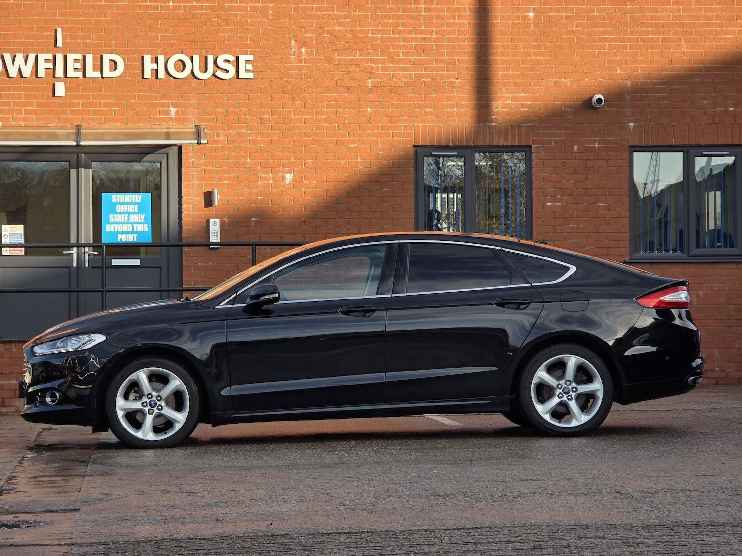 Used Ford Mondeo 2016 for sale - 76968598: Photo 9