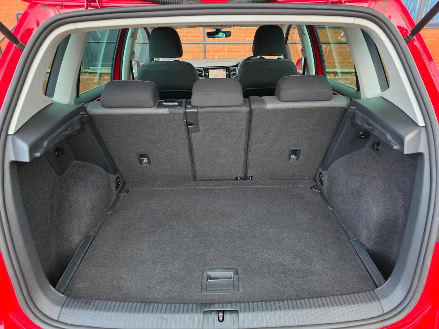 Used Volkswagen Golf SV 2018 for sale - 76656360: Photo 32