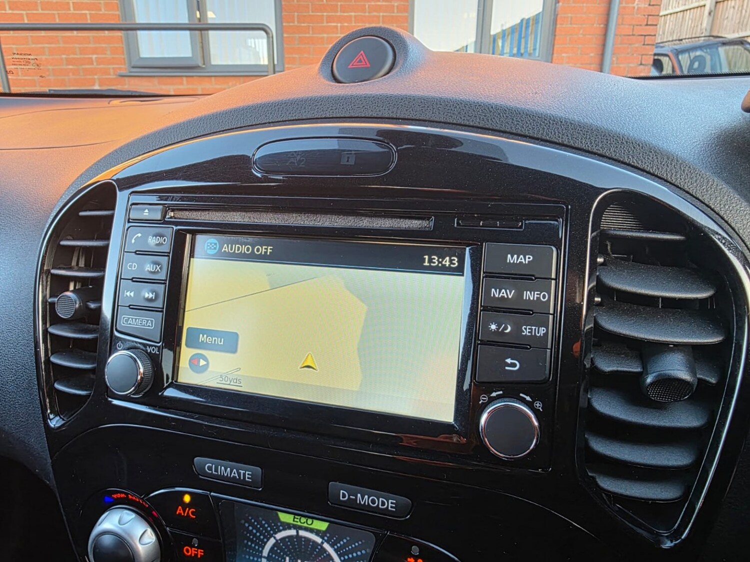 Used Nissan Juke 2015 for sale - 76911089: Photo 20