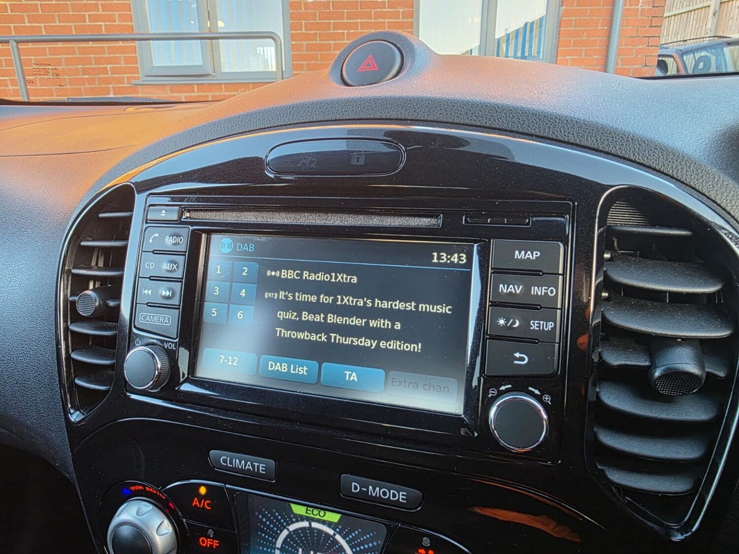 Used Nissan Juke 2015 for sale - 76911089: Photo 22