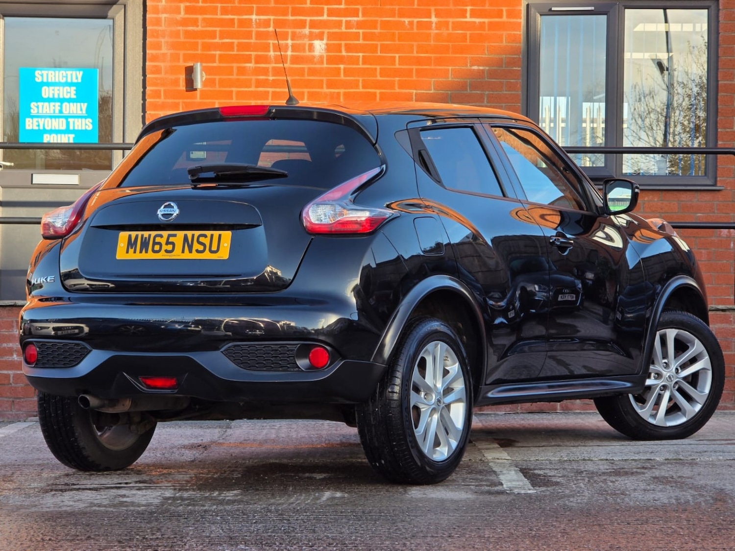 Used Nissan Juke 2015 for sale - 76911089: Photo 6