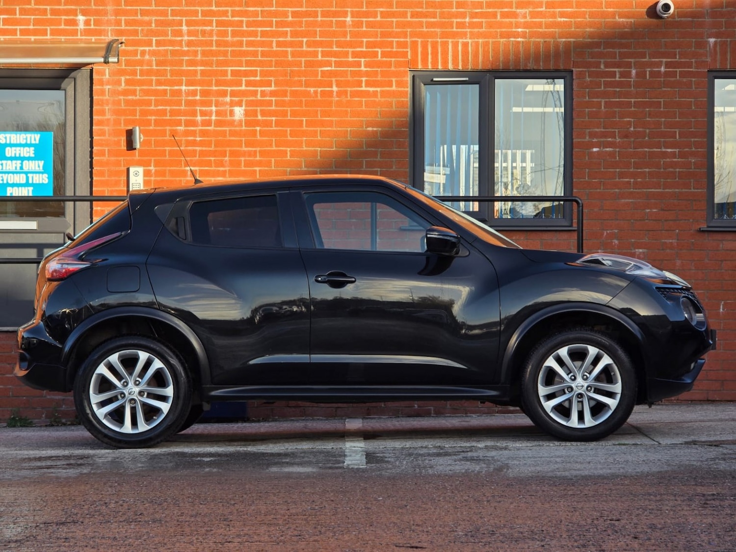 Used Nissan Juke 2015 for sale - 76911089: Photo 7
