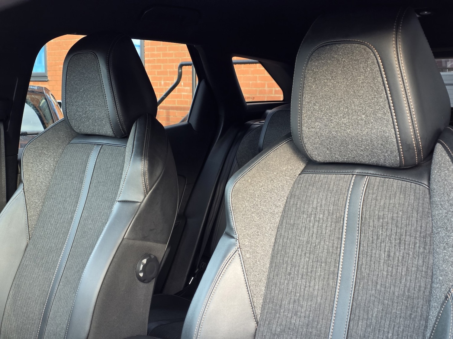 Used Peugeot 3008 2018 for sale - 76968593: Photo 16